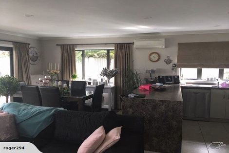 Photo of property in 137 Gloucester Street, Taradale, Napier, 4112