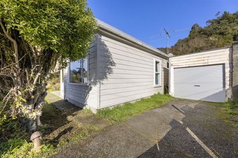 Photo of property in 17 Woodhaugh Street, Woodhaugh, Dunedin, 9010