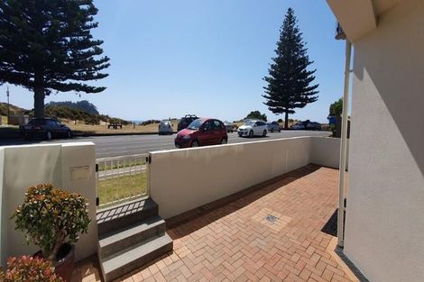 Photo of property in 45 Marine Parade, Mount Maunganui, 3116