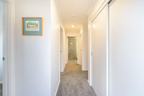 Photo of property in 52a Weston Avenue, Roslyn, Palmerston North, 4414