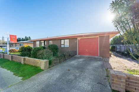 Photo of property in 42 Saint Leonards Road, Temuka, 7920