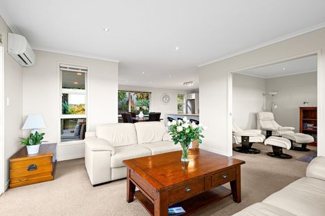 Photo of property in 10 John Andrew Drive, Warkworth, 0910