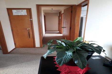 Photo of property in 43 Walworth Avenue, Pakuranga Heights, Auckland, 2010