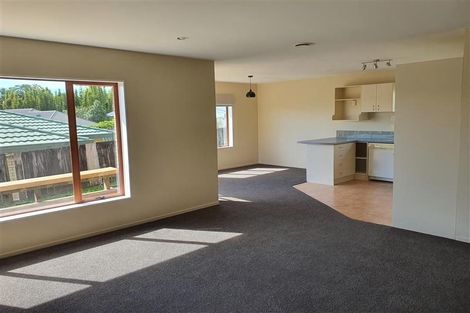 Photo of property in 16a Roick Parade, Glen Eden, Auckland, 0602