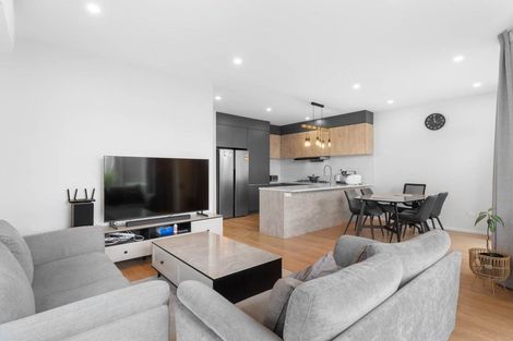 Photo of property in 13 Morus Road, Massey, Auckland, 0614