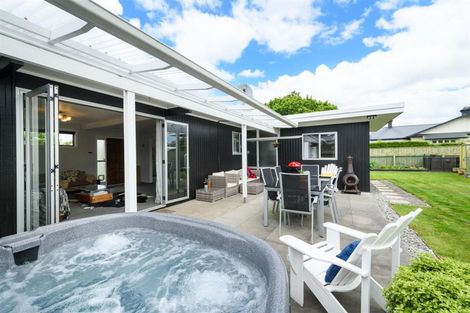 Photo of property in 58 Skerman Street, Marton, 4710