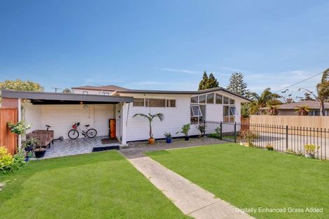 Photo of property in 7 Woodvale Road, Glen Eden, Auckland, 0602