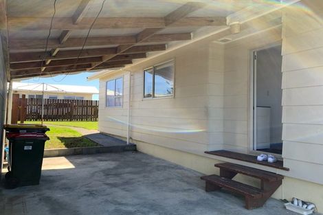 Photo of property in 18 Culzean Grove, Bell Block, New Plymouth, 4312