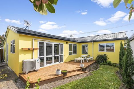 Photo of property in 142 Petrie Street, Richmond, Christchurch, 8013