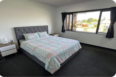 Photo of property in 5 Roseash Lane, Levin, 5510
