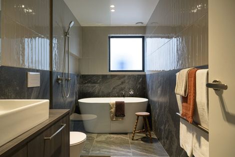 Photo of property in 30a Gracefield Avenue, Christchurch Central, Christchurch, 8013