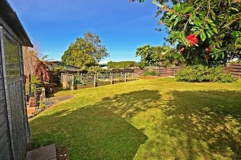 Photo of property in 9 Triangle Road, Massey, Auckland, 0614