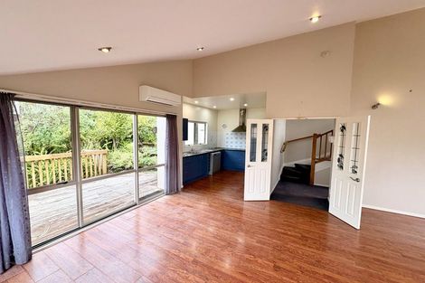 Photo of property in 41a Palliser Lane, Browns Bay, Auckland, 0632
