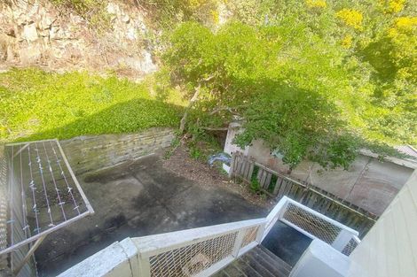 Photo of property in 2/72b Ira Street, Miramar, Wellington, 6022