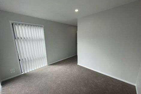 Photo of property in 2 Mikoikoi Crescent, Mangere Bridge, Auckland, 2022