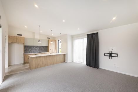 Photo of property in 12 Roy Street, Palmerston North, 4410