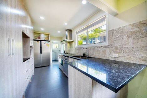 Photo of property in 28 Matama Road, Glen Eden, Auckland, 0602