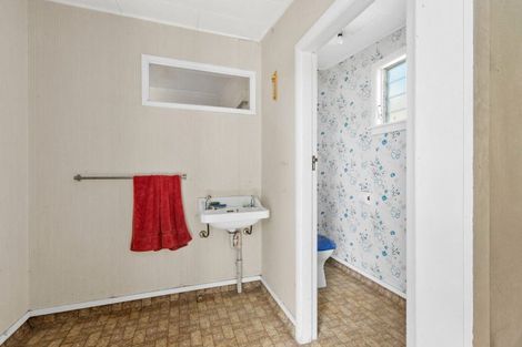 Photo of property in 36 Rochfort Street, Otane, 4202