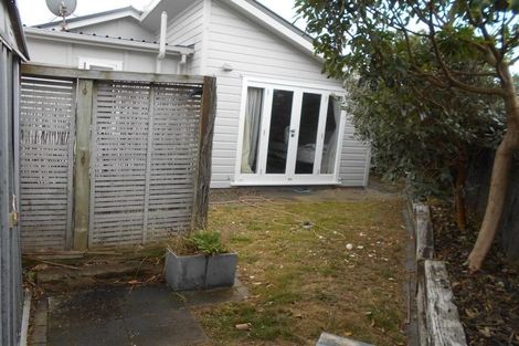 Photo of property in 25 Rua Street, Lyall Bay, Wellington, 6022