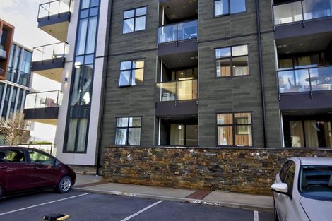 Photo of property in Wyndham Gardens Apartments, 110/30 Red Oaks Drive, Frankton, Queenstown, 9300