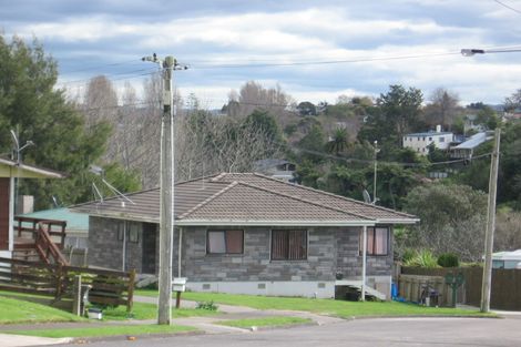 Photo of property in 12a Rauhea Street, Brookfield, Tauranga, 3110
