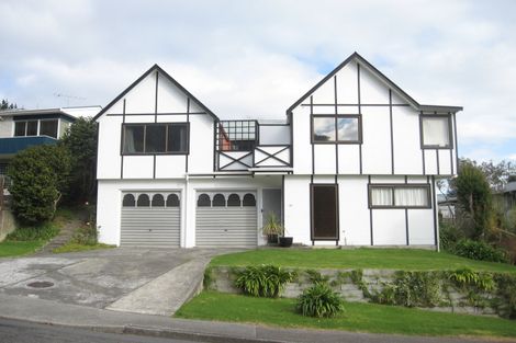 Photo of property in 10 Mamaku Street, Paraparaumu, 5032