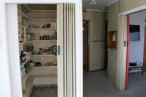 Photo of property in 1/222 High Street, Dannevirke, 4930