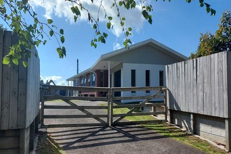 Photo of property in 54 Cressida Avenue, Stratford, 4332