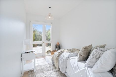 Photo of property in 27 Hebron Road, Waiake, Auckland, 0630