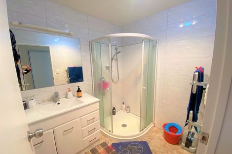 Photo of property in 30 Megan Avenue, Pakuranga Heights, Auckland, 2010