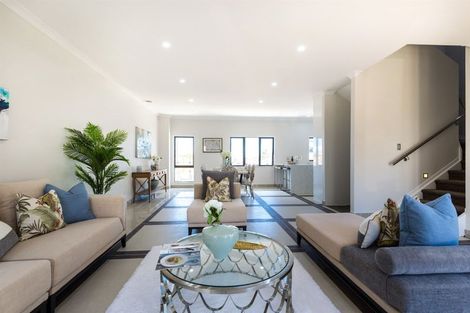 Photo of property in 4225c Great North Road, Glendene, Auckland, 0602