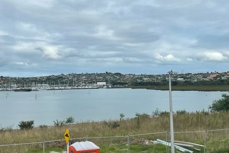 Photo of property in 103 Limestone Drive, Hobsonville, Auckland, 0616
