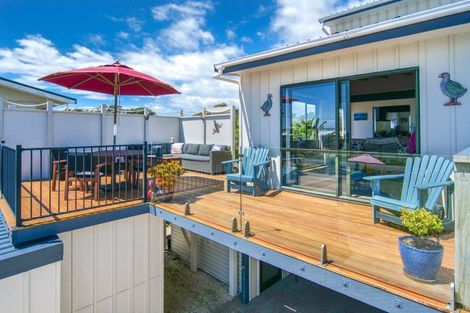 Photo of property in 5 Marine Parade, Carters Beach, Westport, 7825