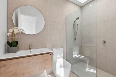 Photo of property in 20 One Haruru Street, Cambridge, 3493