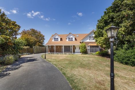 Photo of property in 155 High Street, Bulls, 4818