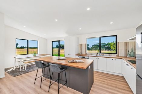 Photo of property in 1843 Thongcaster Road, Burnt Hill, 7495