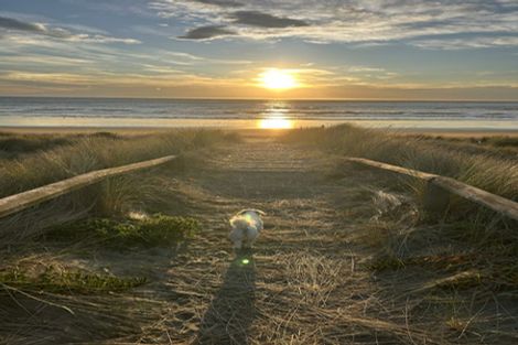 Photo of property in 1/272 Marine Parade, New Brighton, Christchurch, 8061