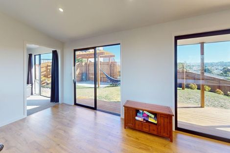 Photo of property in 3 Attrill Place, Tawhero, Whanganui, 4501