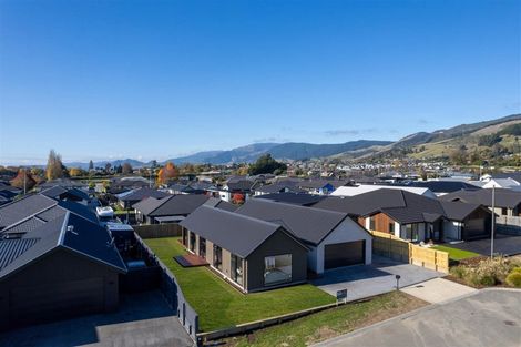 Photo of property in 34 Greenway Crescent, Hope, Richmond, 7020
