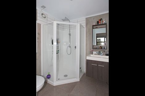 Photo of property in 5 Knox Place, Leamington, Cambridge, 3432