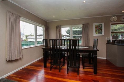 Photo of property in 25 Gebbie Road, Taradale, Napier, 4112