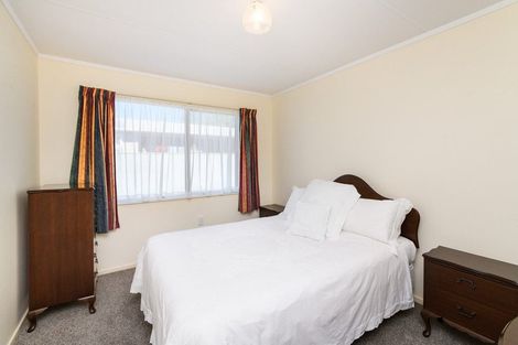 Photo of property in 3b Denbigh Square, Feilding, 4702