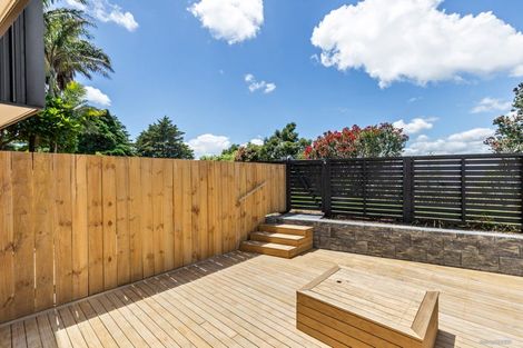 Photo of property in 24 Carnoustie Drive, Wattle Downs, Auckland, 2103