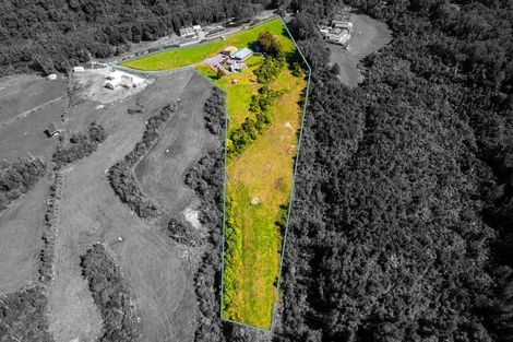 Photo of property in 1880 Mangorei Road, Mangorei, New Plymouth, 4371