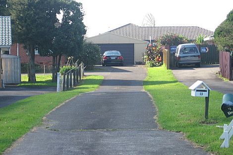 Photo of property in 1/13 Cambourne Road, Papatoetoe, Auckland, 2025