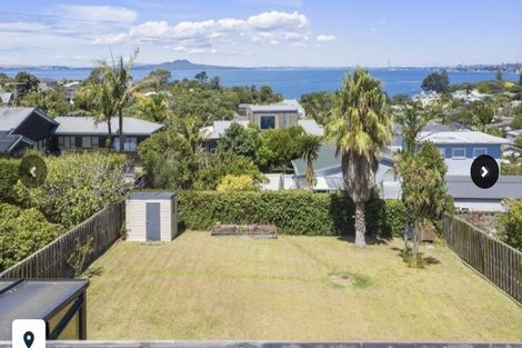 Photo of property in 35 Toroa Street, Torbay, Auckland, 0630