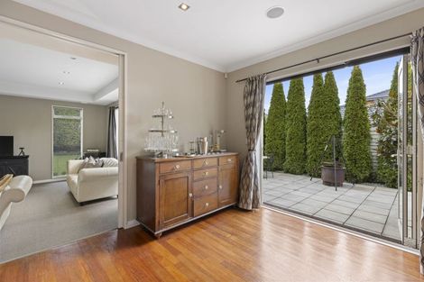 Photo of property in 68 Willowview Drive, Redwood, Christchurch, 8051