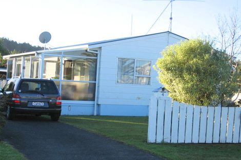 Photo of property in 4 Nukumea Common, Orewa, 0931