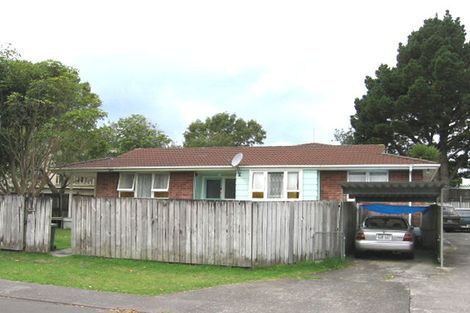 Photo of property in 21 Brougham Place, West Harbour, Auckland, 0618