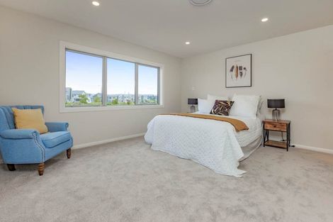 Photo of property in 29 Emerald Avenue, Rosehill, 2113